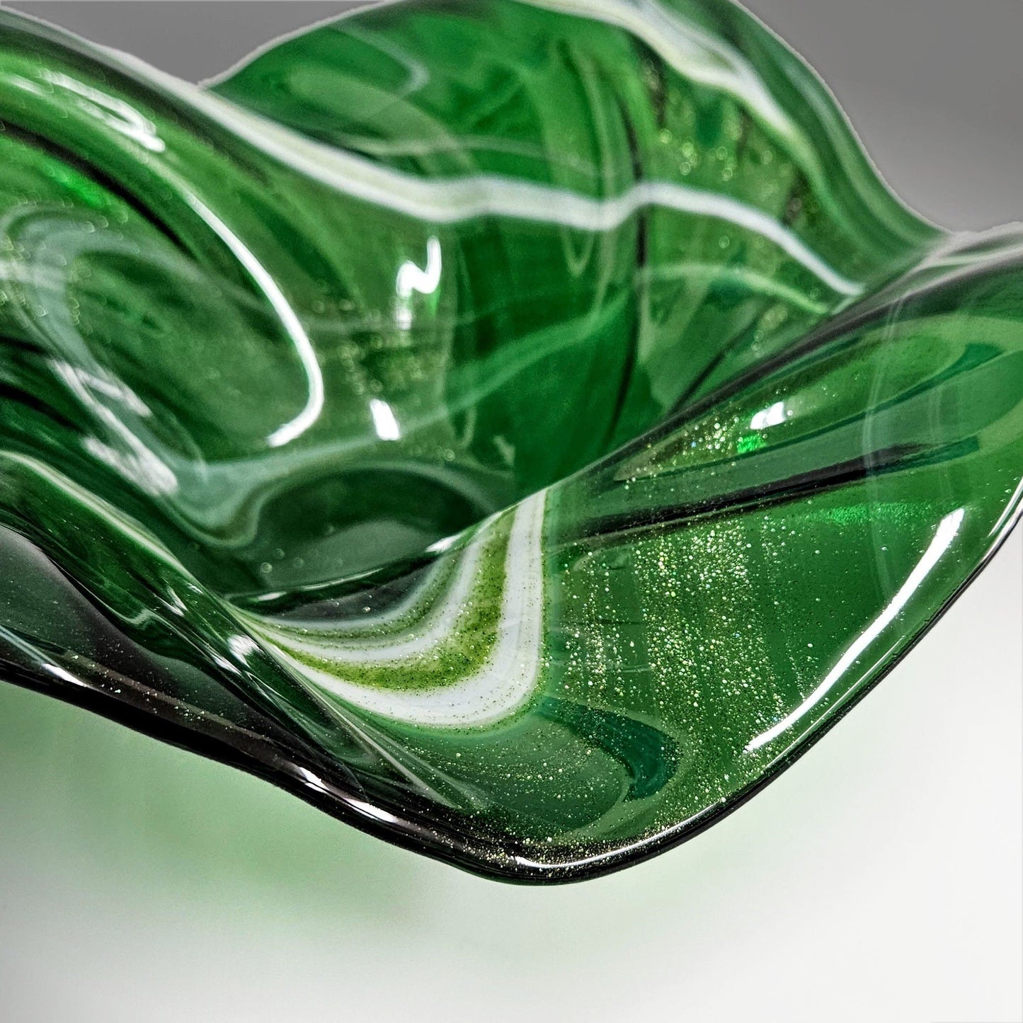 Glass Art Wave Bowl in Kelly Green Aventurine Glass