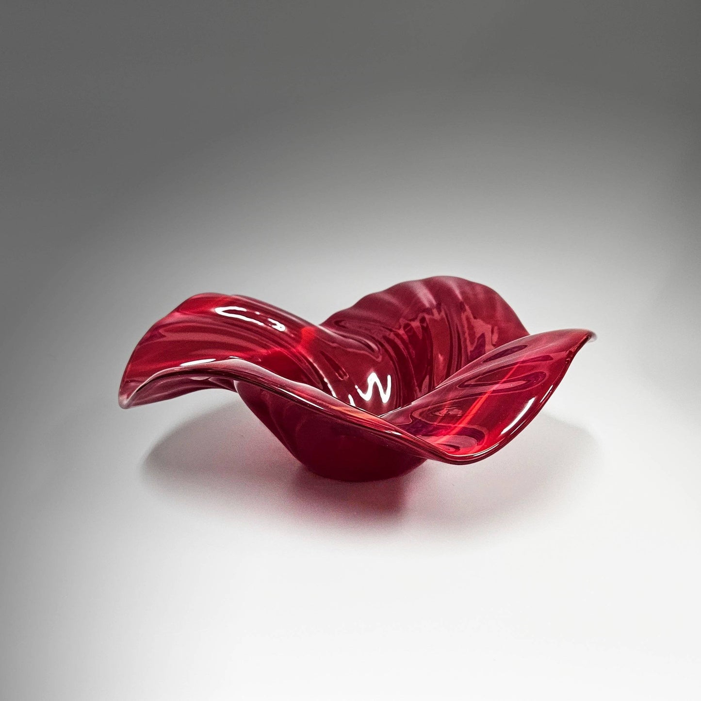 Glass Wave Bowl in Dark Red