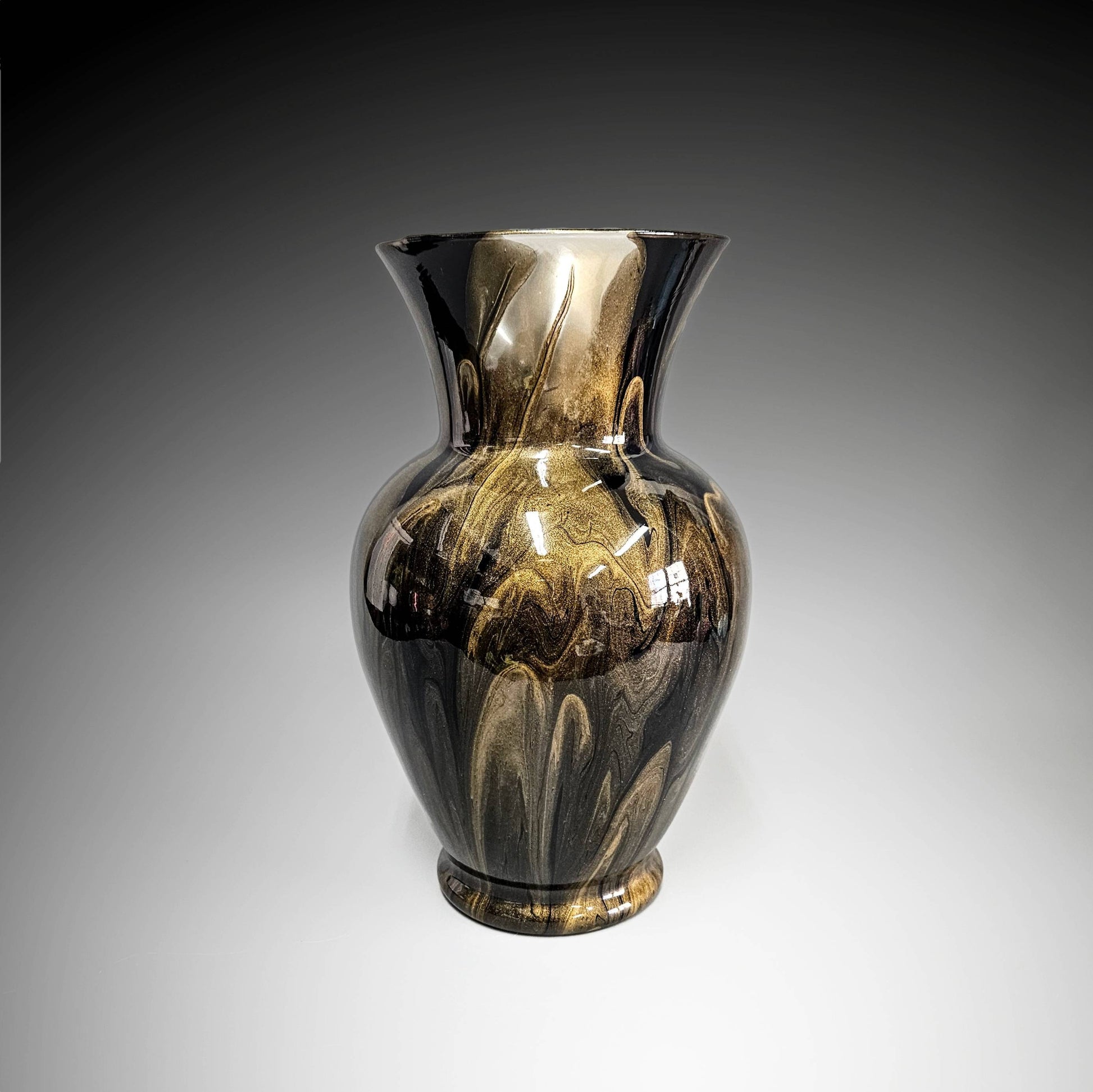 Black and Metallic Gold Large Centerpiece Vase | Fluid Art Gift Ideas