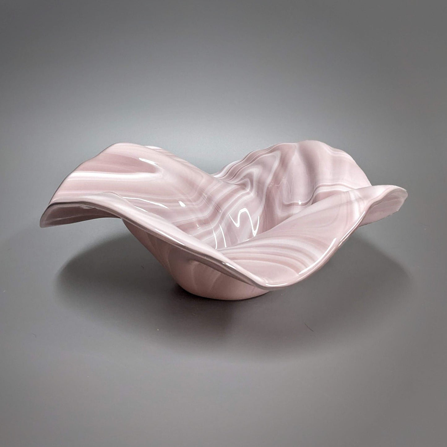 Glass Art Wave Bowl in Pink Mauve White